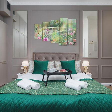 Kazimierz Studio With Jacuzzi By Renters Prestige คราคูฟ ภายนอก รูปภาพ